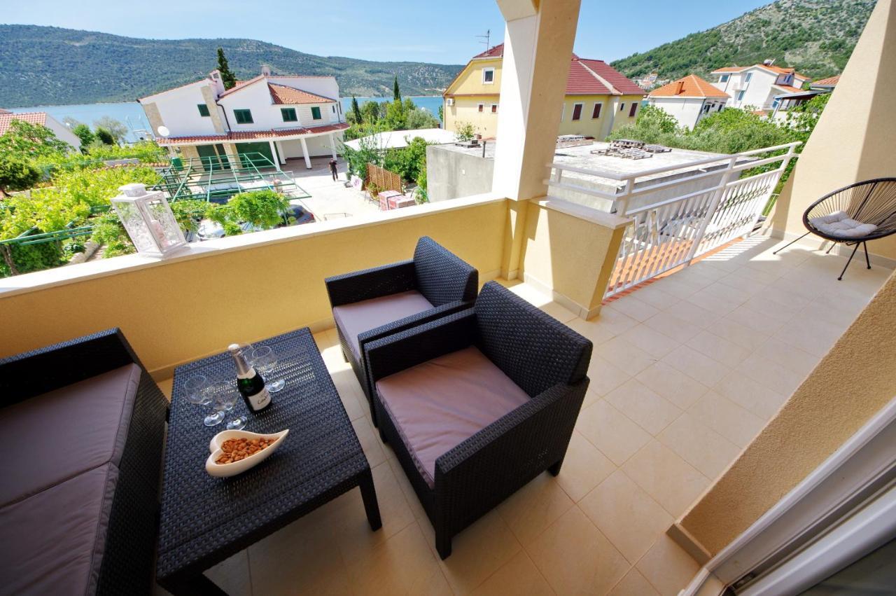 Apartmani Maris Poljica  Εξωτερικό φωτογραφία